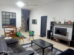 Homestay Izzauni